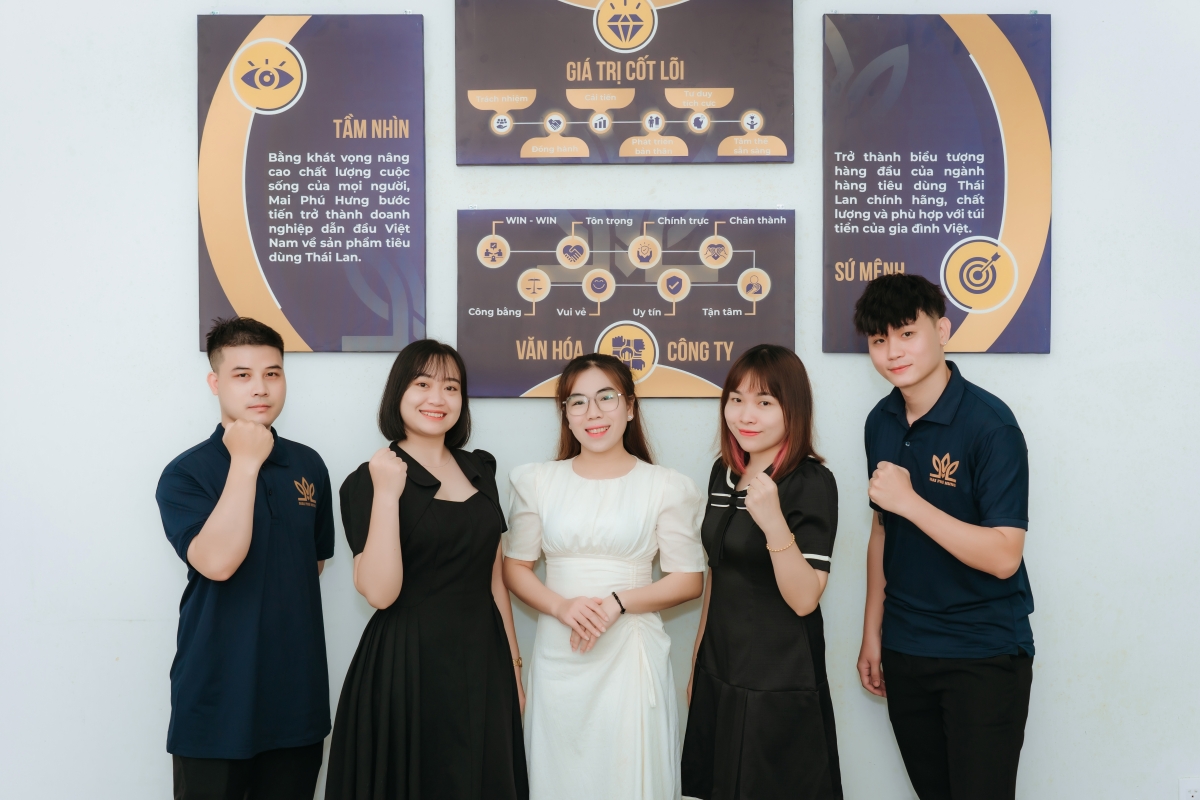 nhân viên kinh doanh mai phú hưng